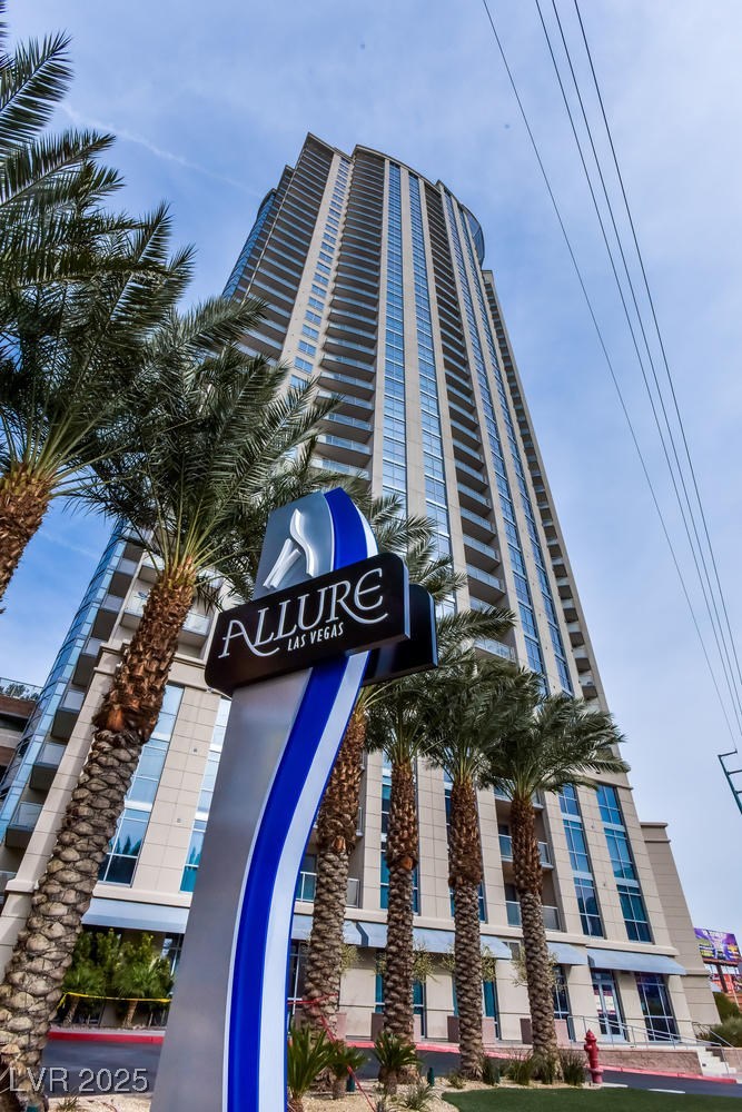 200 West Sahara Avenue 601 — photo