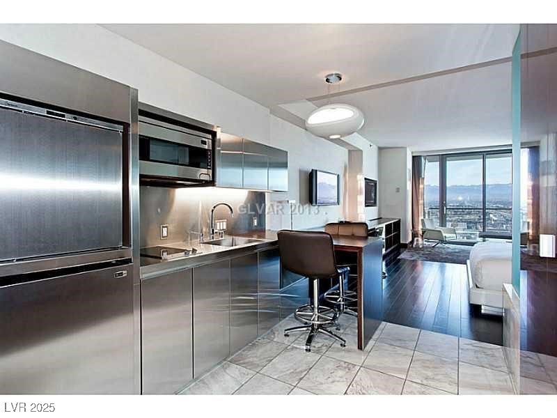 4381 West Flamingo Road 2309 — photo