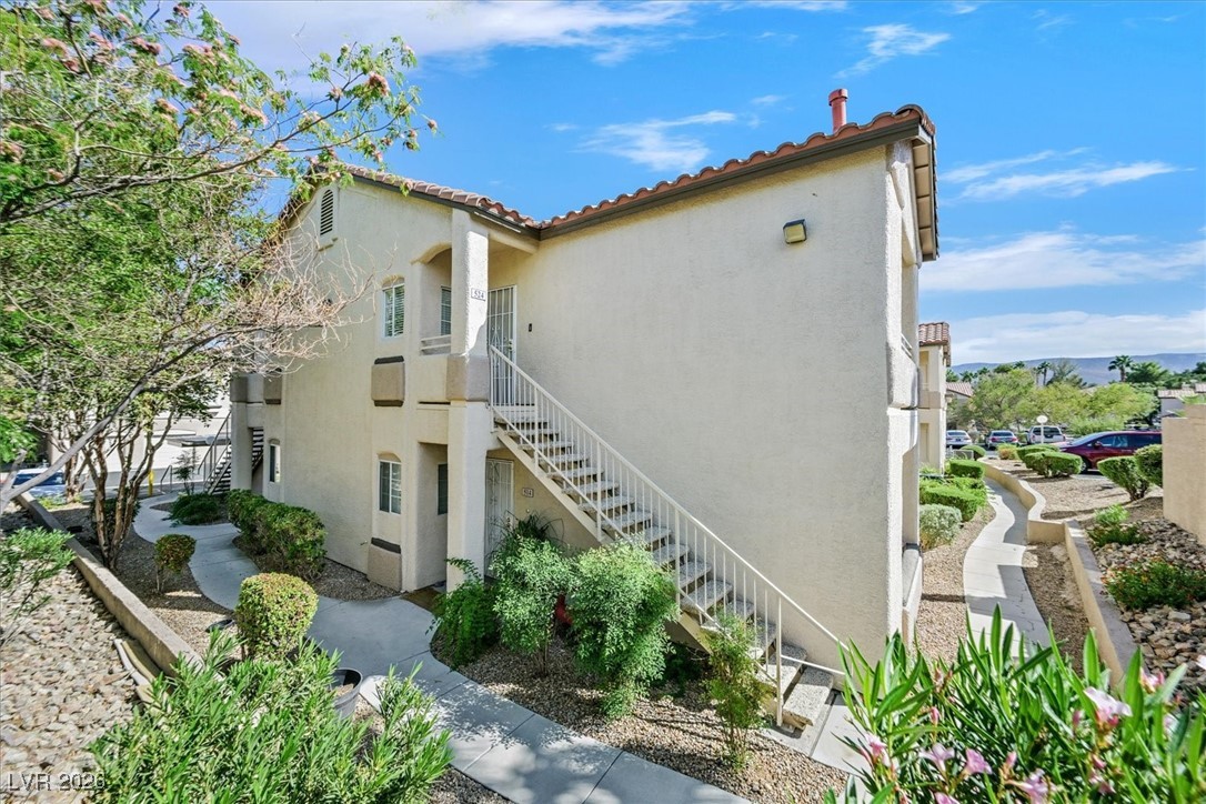 75 North Valle Verde Drive 524 — photo