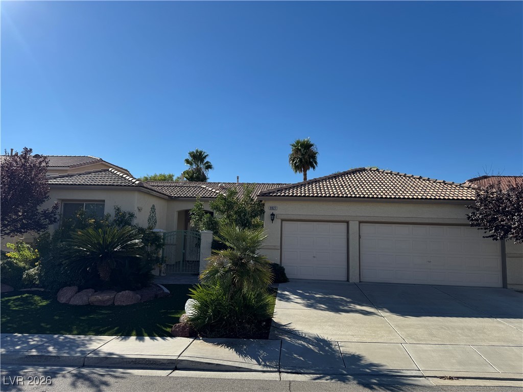 9927 Ridge Manor Avenue — photo