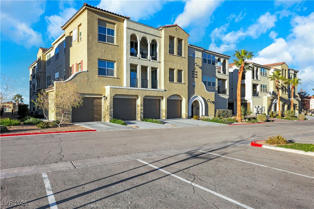 2555 Hampton Road 7202 — photo