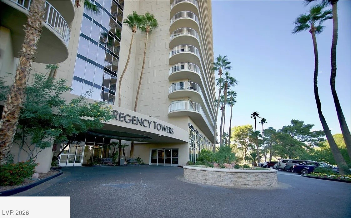3111 Bel Air Drive 24G — photo