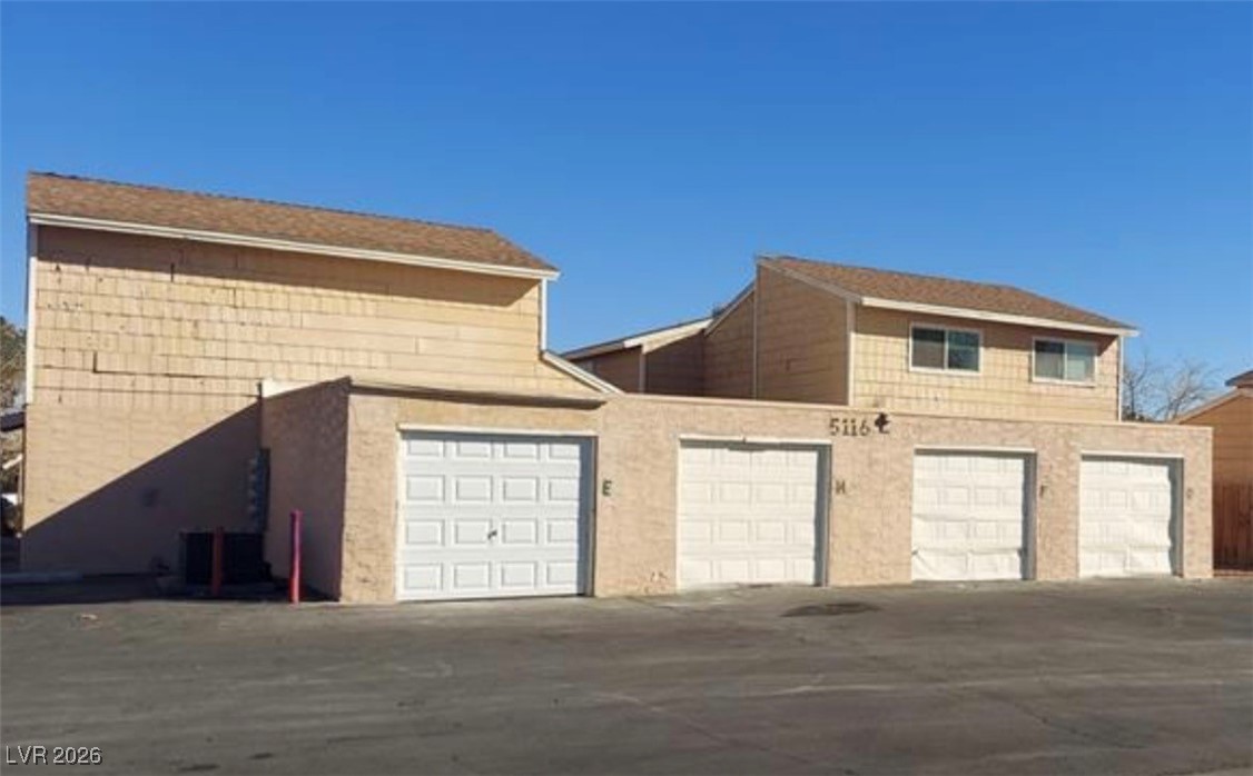 5116 Gray Lane G — photo