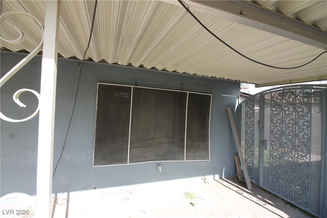 4135 Comb Circle — photo