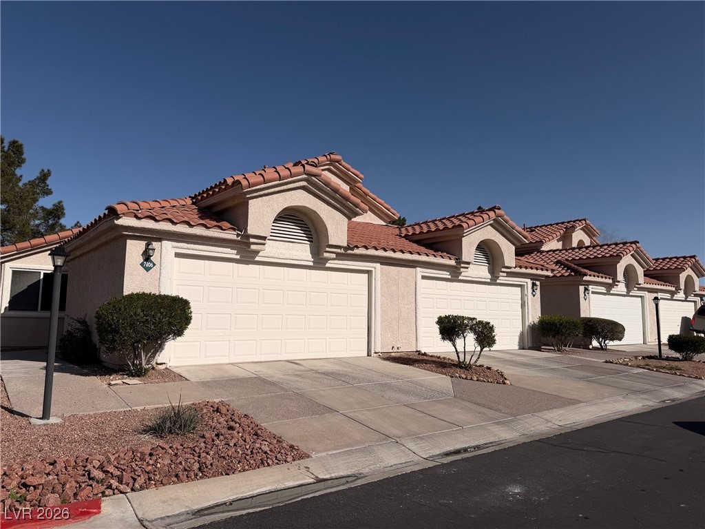 7806 Cliffside Court — photo