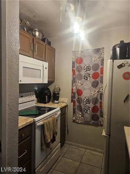3976 Colors Court 40 — photo