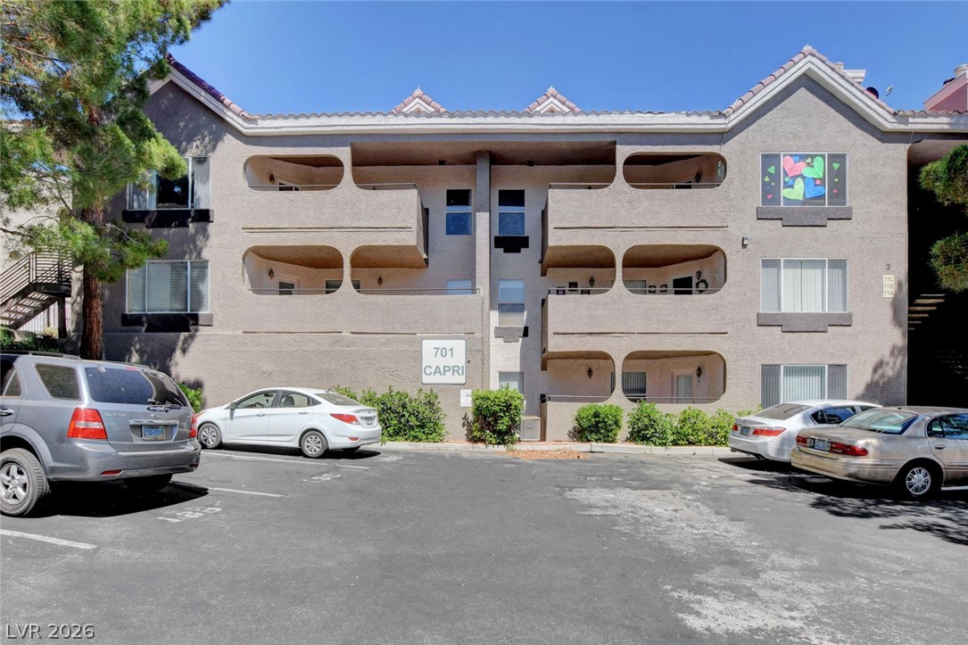 701 Capri Drive 12C — photo