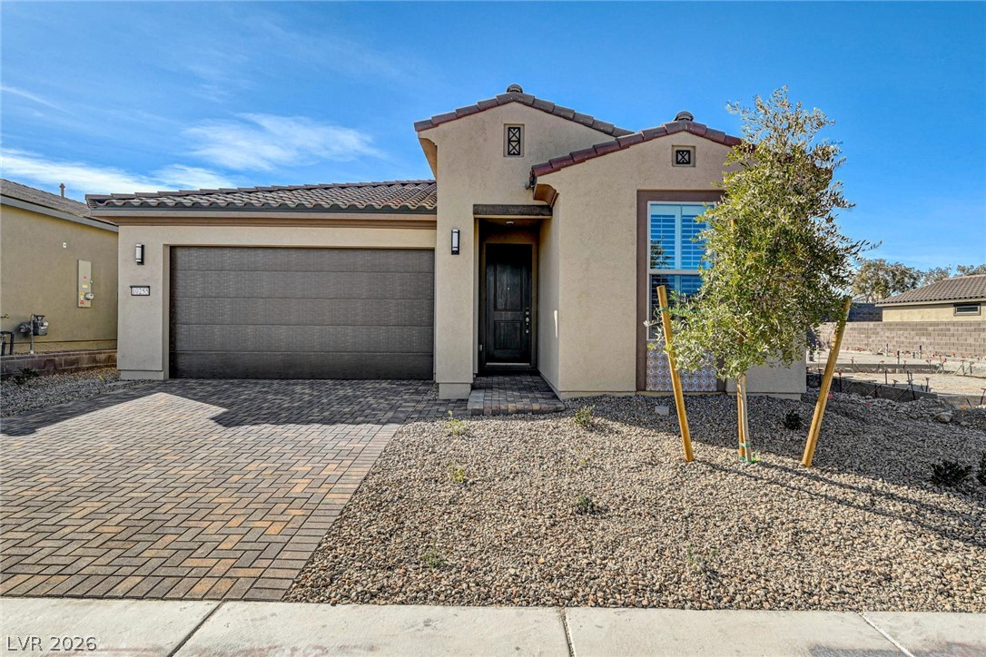 10255 Crimson Currant Street — photo