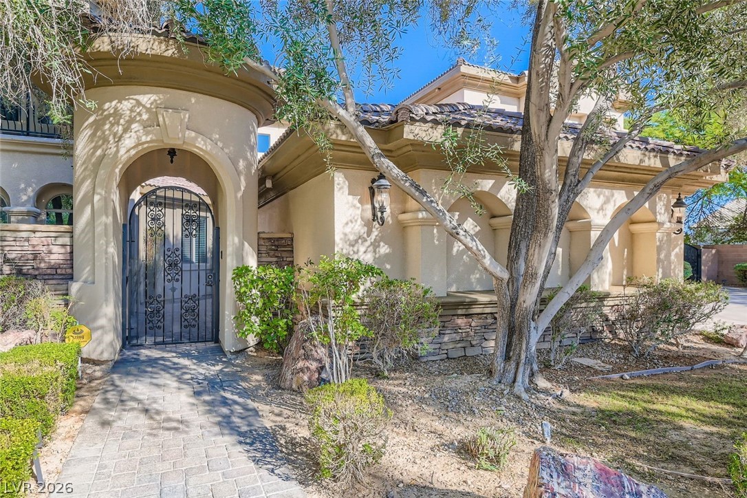 5025 Conough Lane — photo