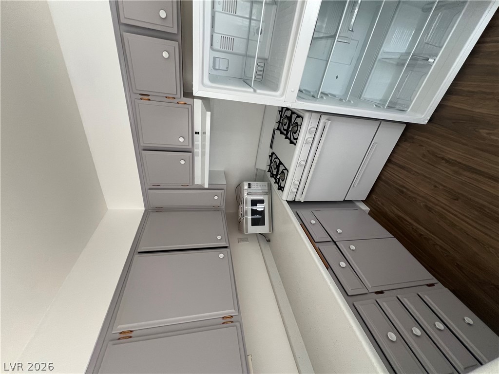 820 a 26 — photo