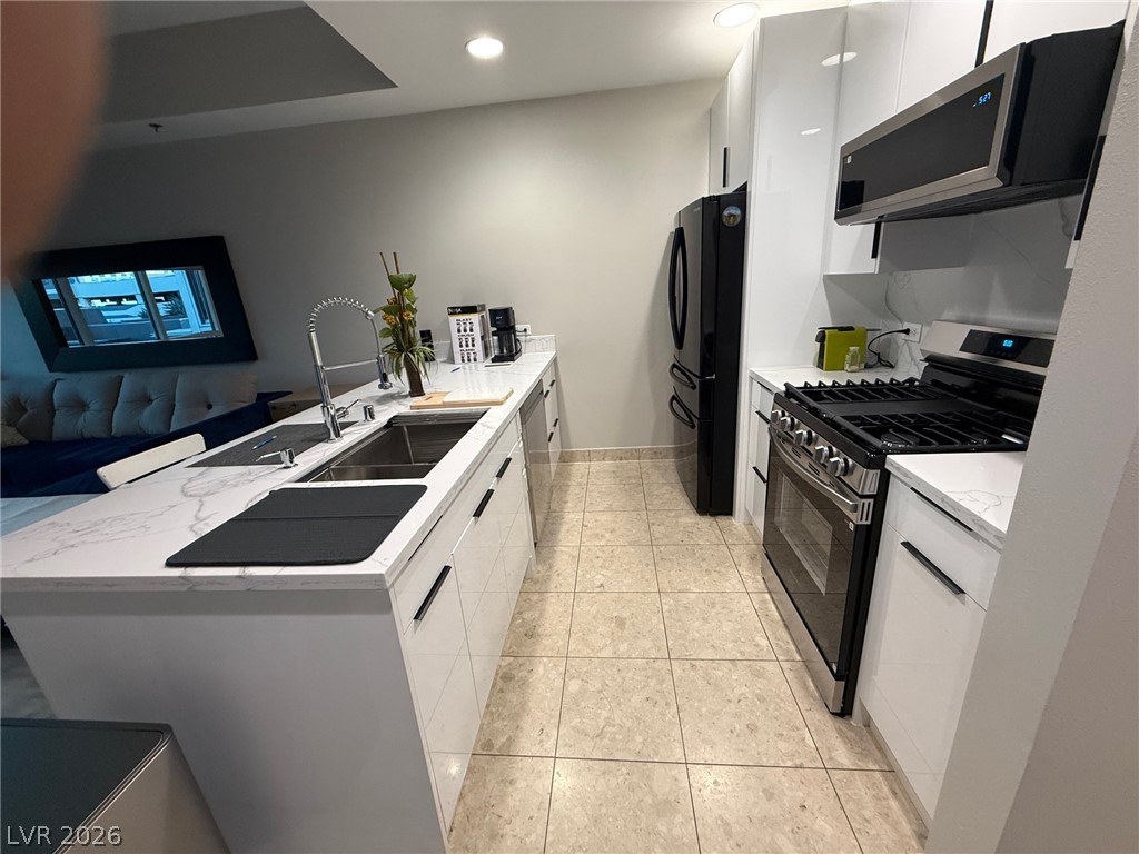 4525 Dean Martin Drive 401 — photo
