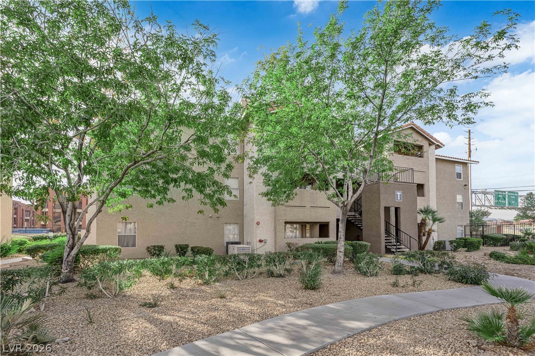 4200 South Valley View Boulevard 3001 — photo