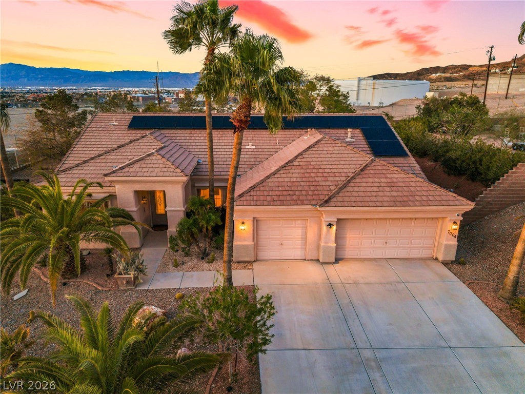 7004 Oakleigh Drive — photo