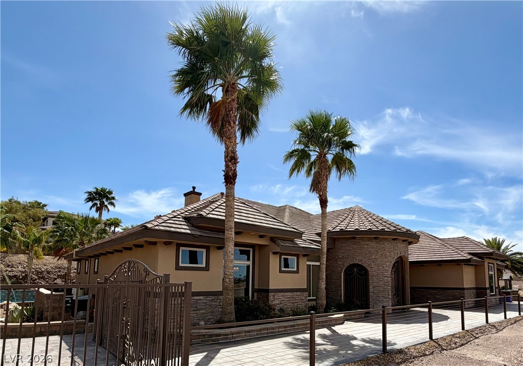1206 Peach Bluff Court — photo