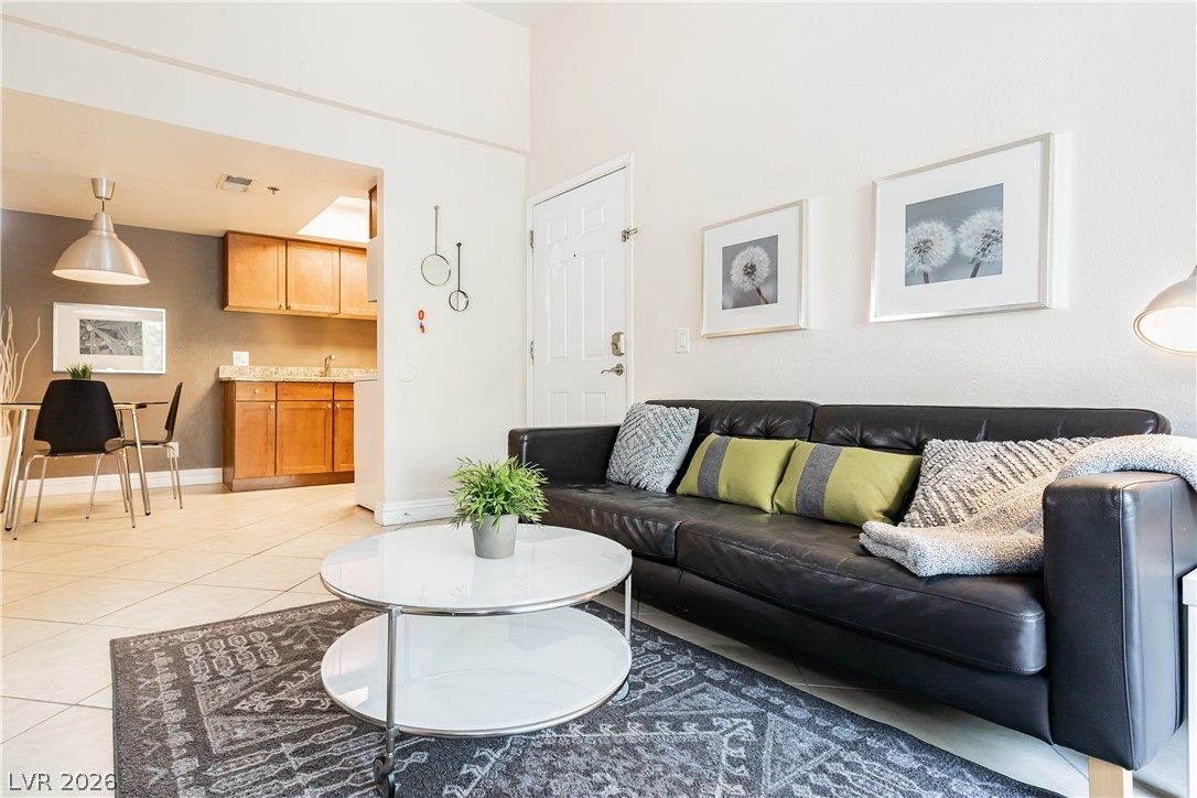 4200 South Valley View Boulevard 3091 — photo