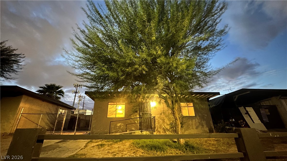 1649 Stocker Street — photo