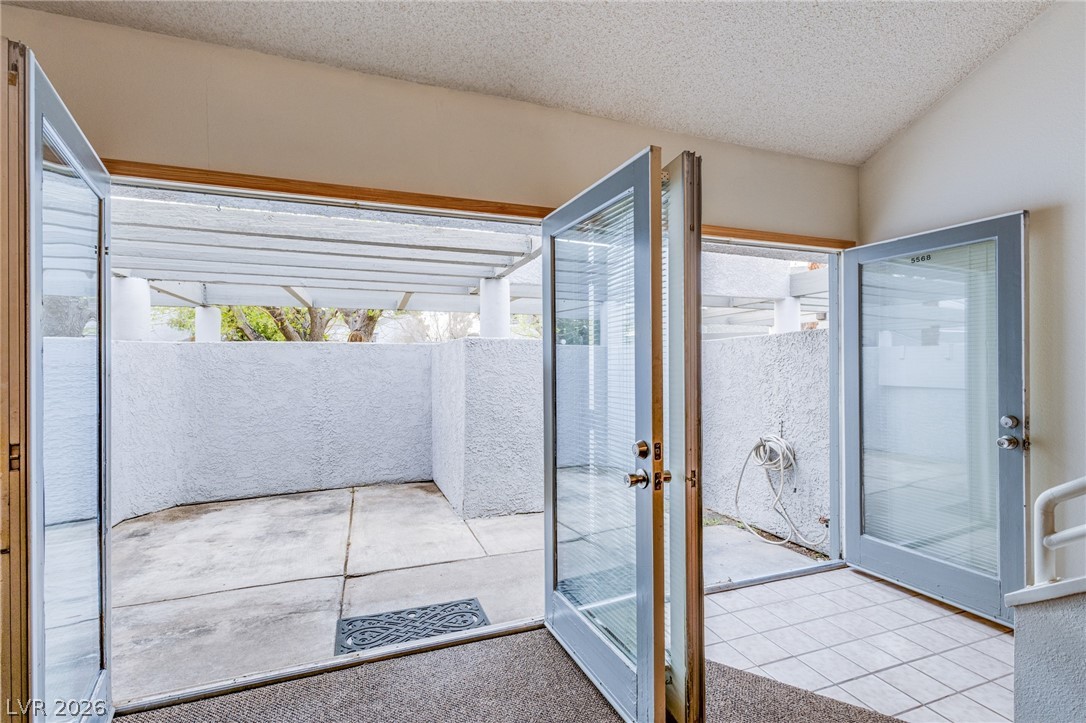 5568 Orchard Lane 140 — photo