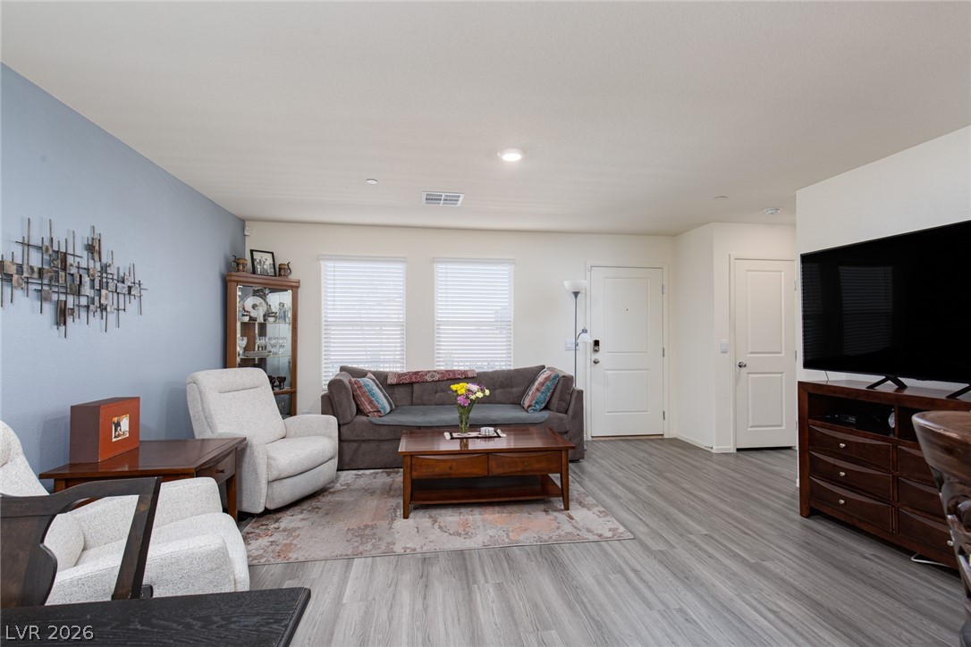 1596 Foley Bay Drive — photo