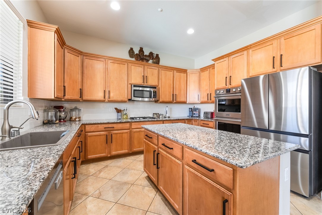 2398 Sunburst View Street — photo