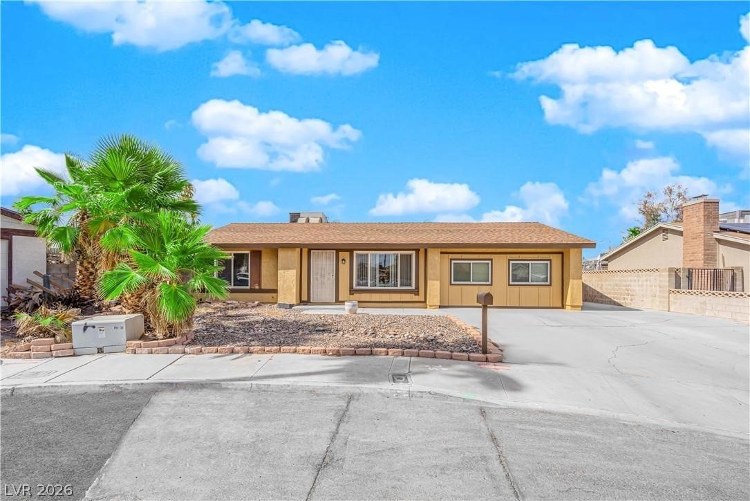 7274 Pinebrook Circle — photo