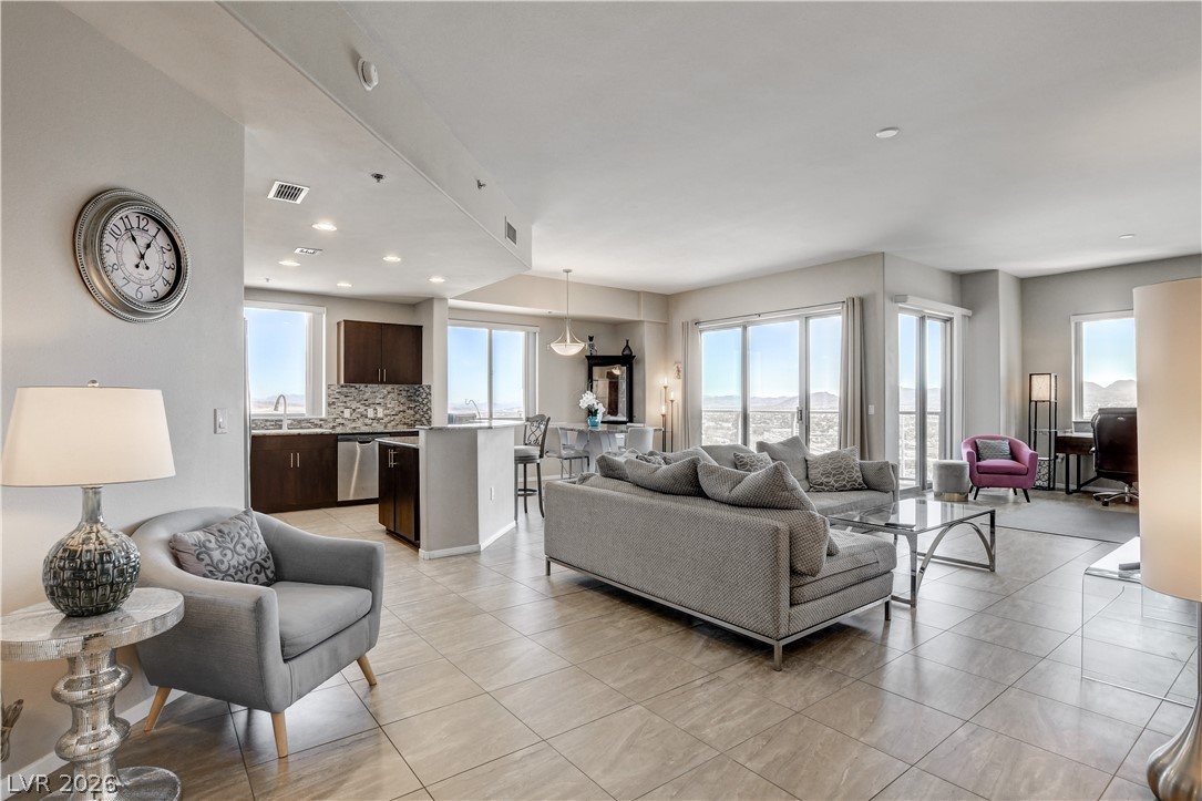 8255 Las Vegas Boulevard 1311 — photo