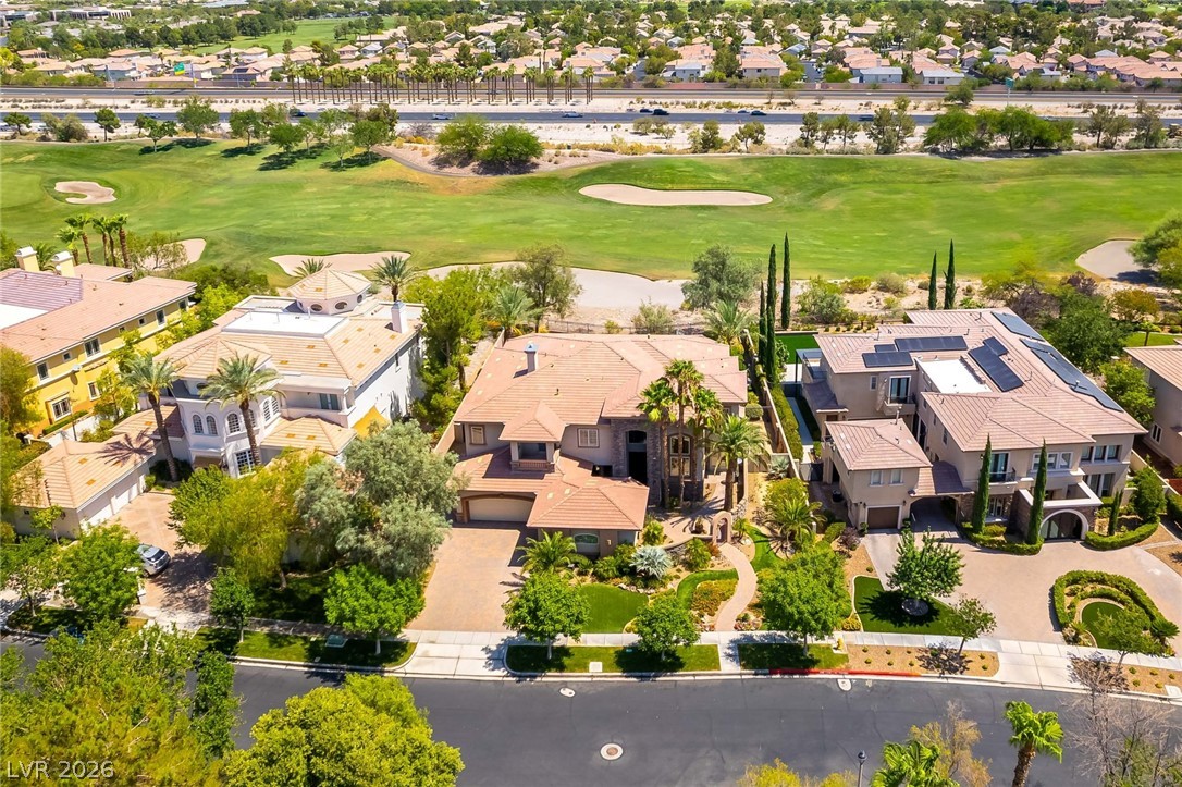 712 Canyon Greens Drive — photo