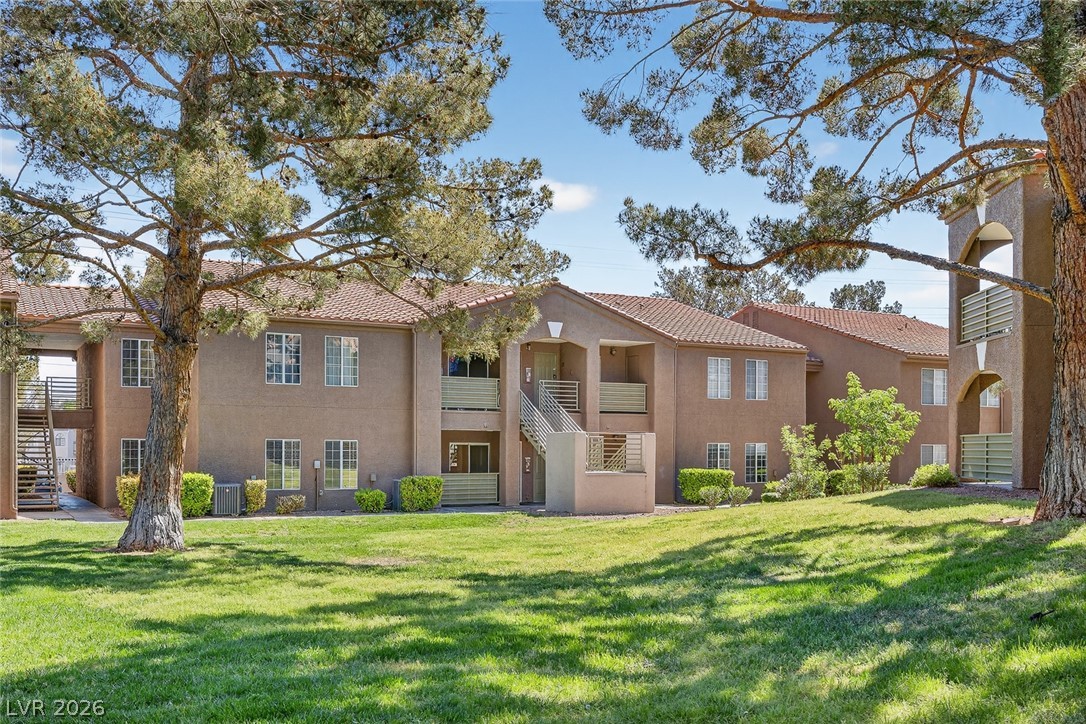 2121 Blue Breeze Drive 106 — photo