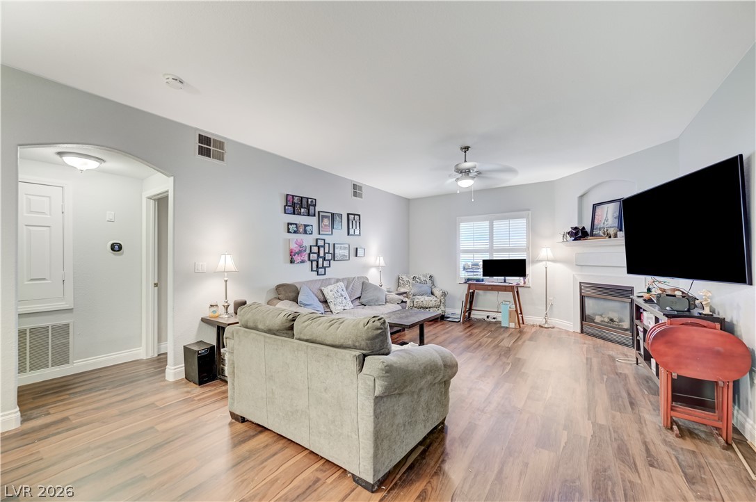 3917 Lazy Pine Street 102 — photo