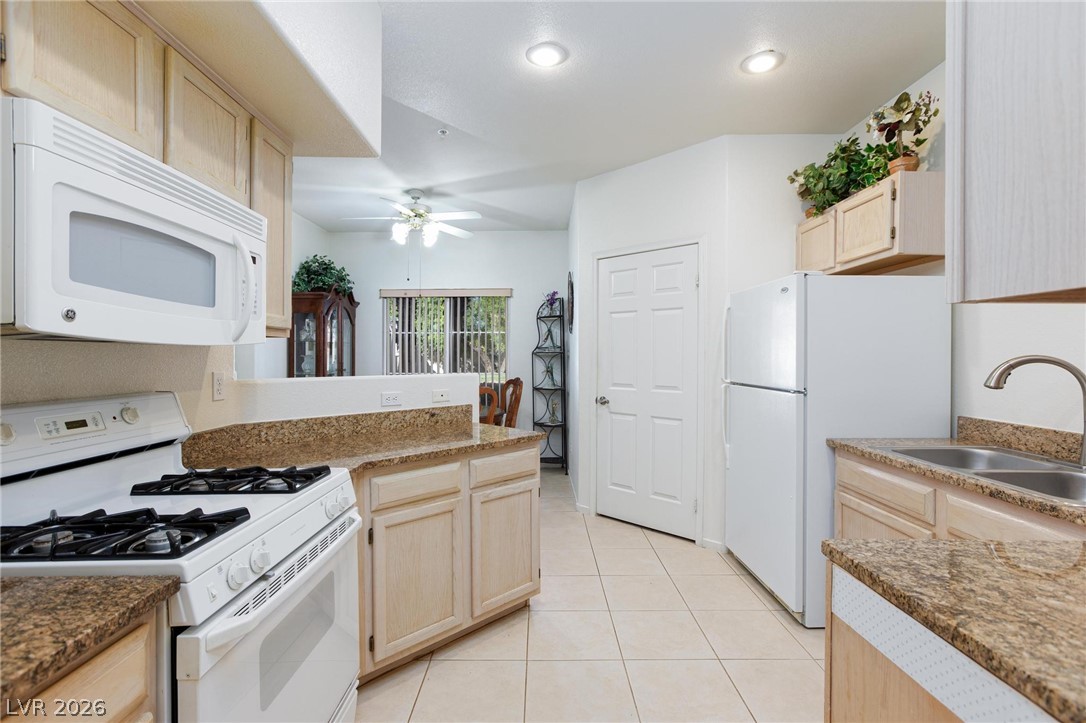 6480 Annie Oakley Drive 511 — photo