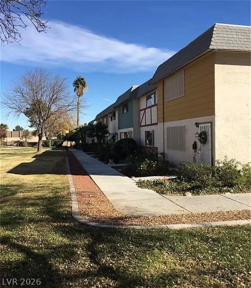 146 Greenbriar Townhouse Way — photo