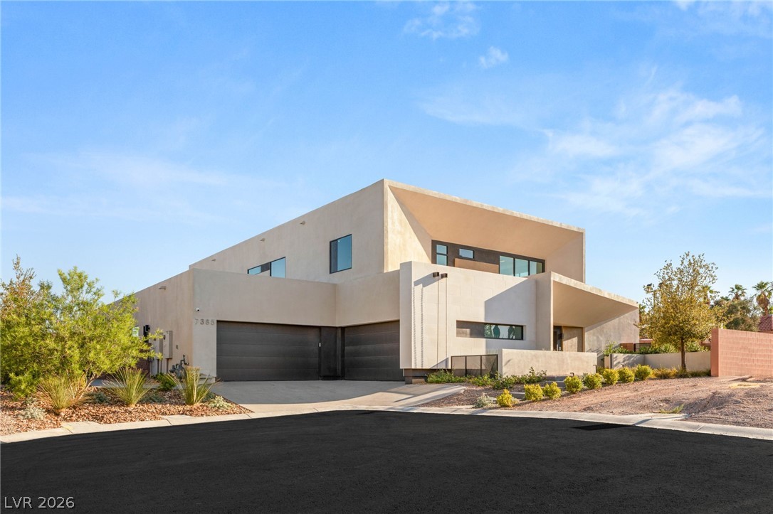 7385 Heron Canyon Court — photo