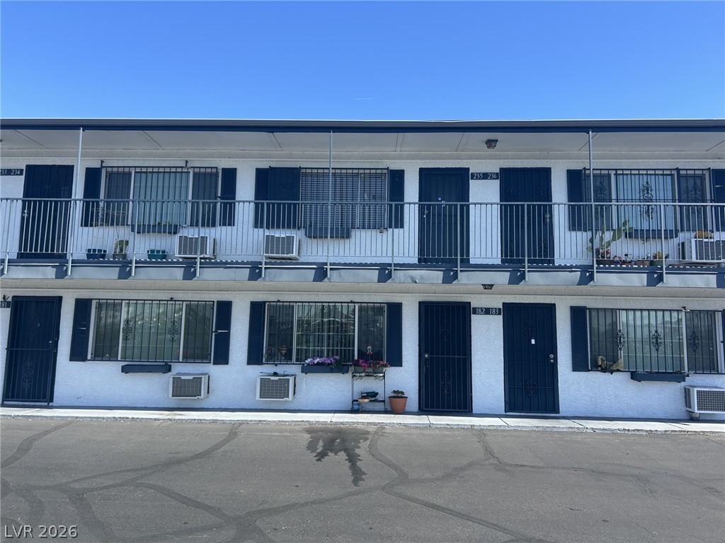 4600 University Center Drive 235 — photo