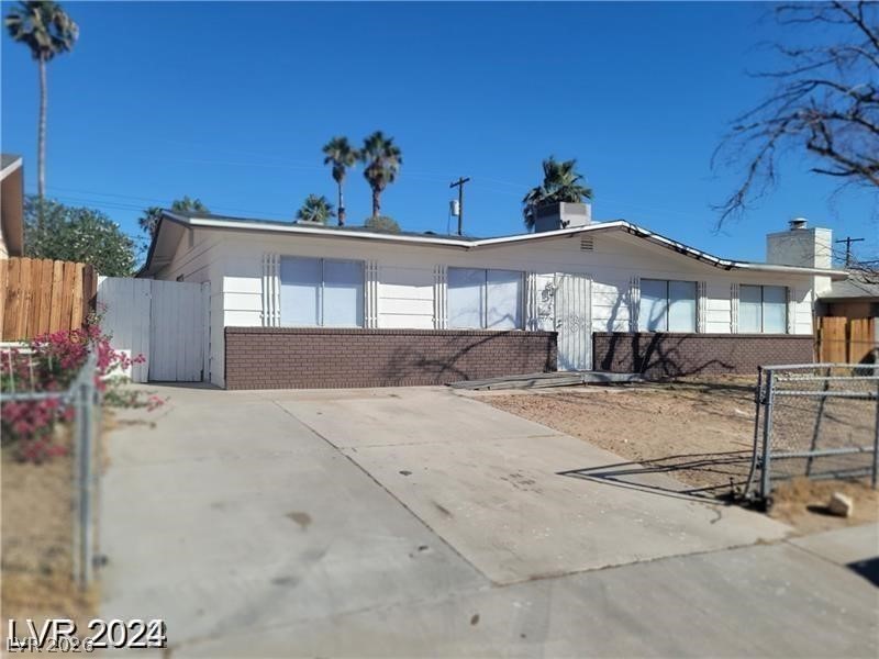 6232 Blair Way — photo