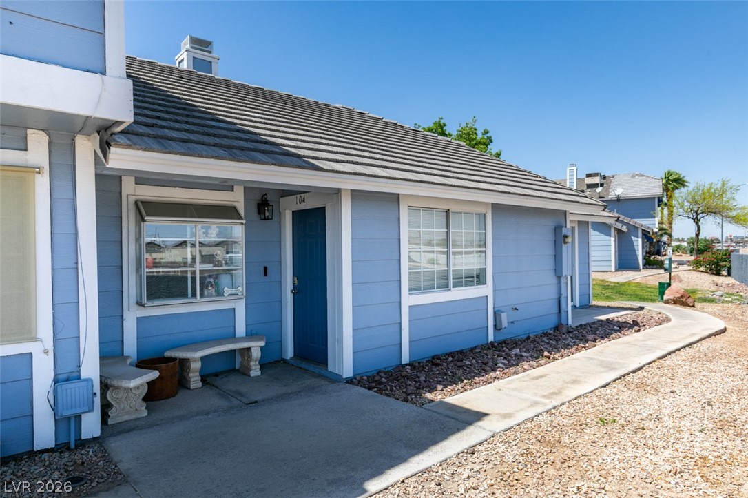5335 Rod Court 104 — photo