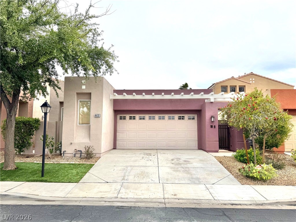 9172 Long Island Street — photo