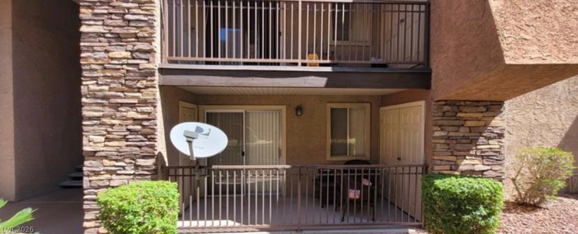 5295 Indian River Drive 305 — photo