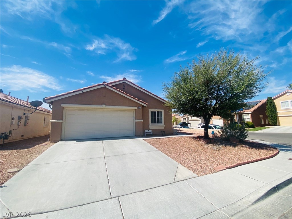 4441 Ivory Jade Avenue — photo
