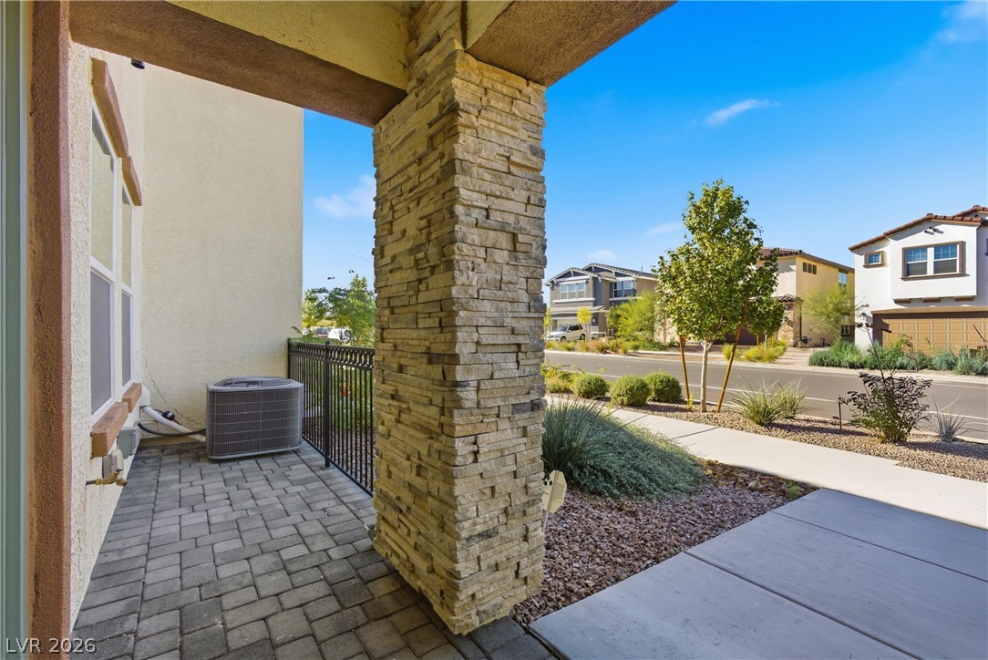 1125 Meadow Sparrow Place — photo