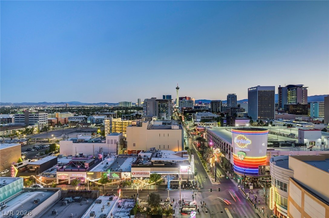 150 Las Vegas Boulevard Unit 1507 — photo