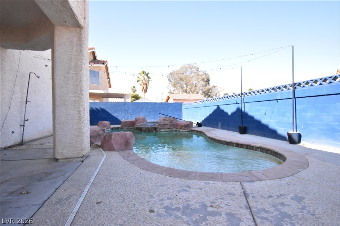 5016 Camino Del Santo Parkway — photo