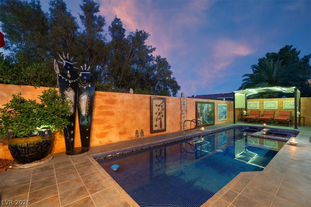 2524 Sunset Beach Lane — photo