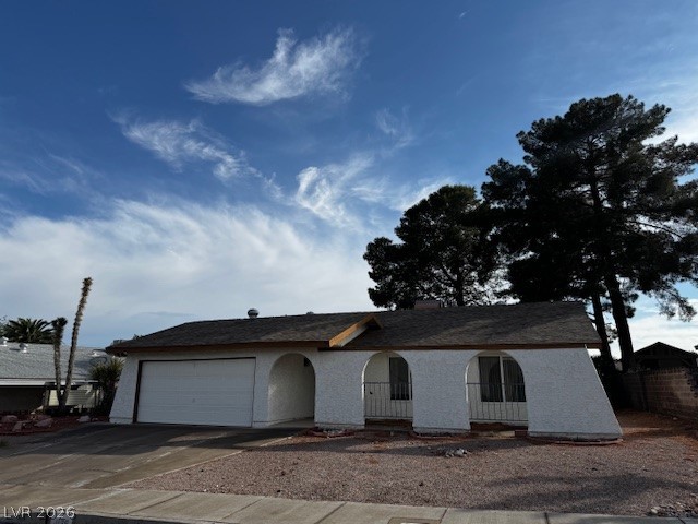 1126 Azul Way — photo
