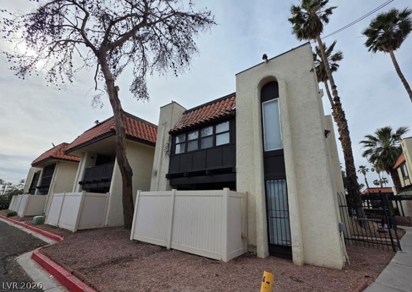 1440 Vegas Valley Drive 8 — photo