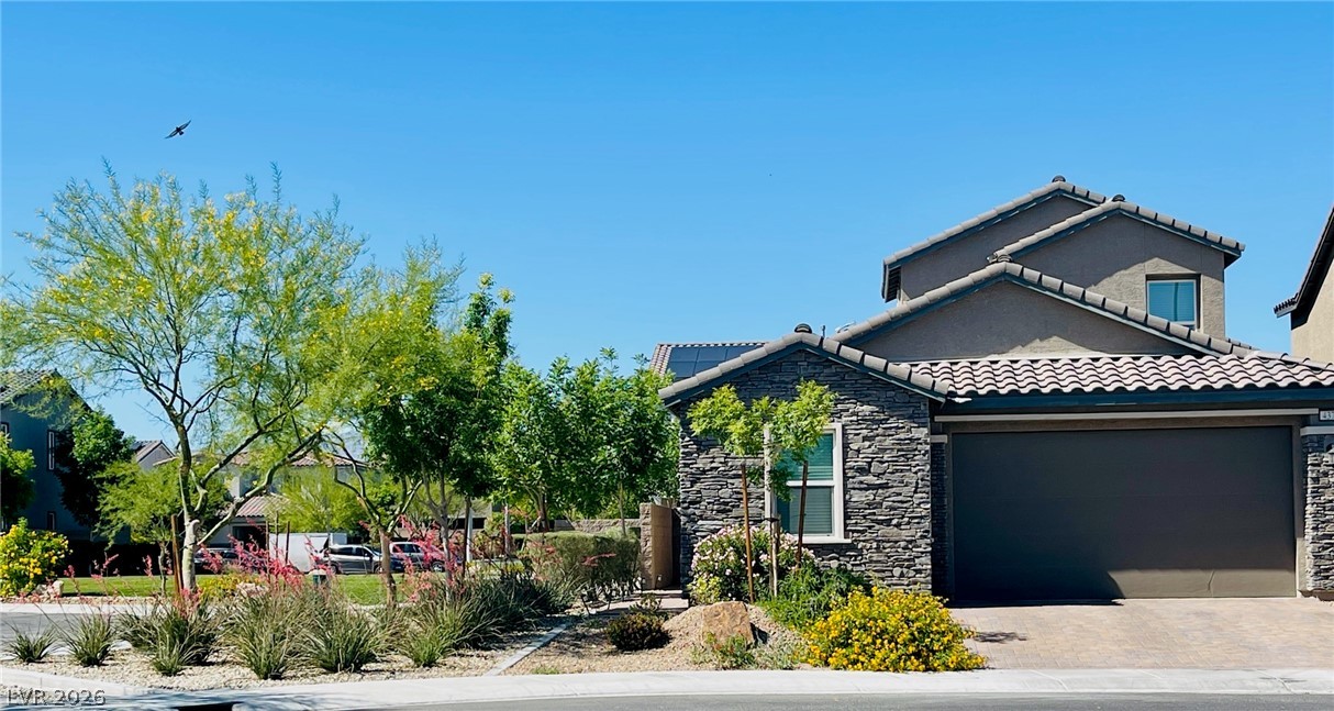 4376 Latitude Valley Court — photo