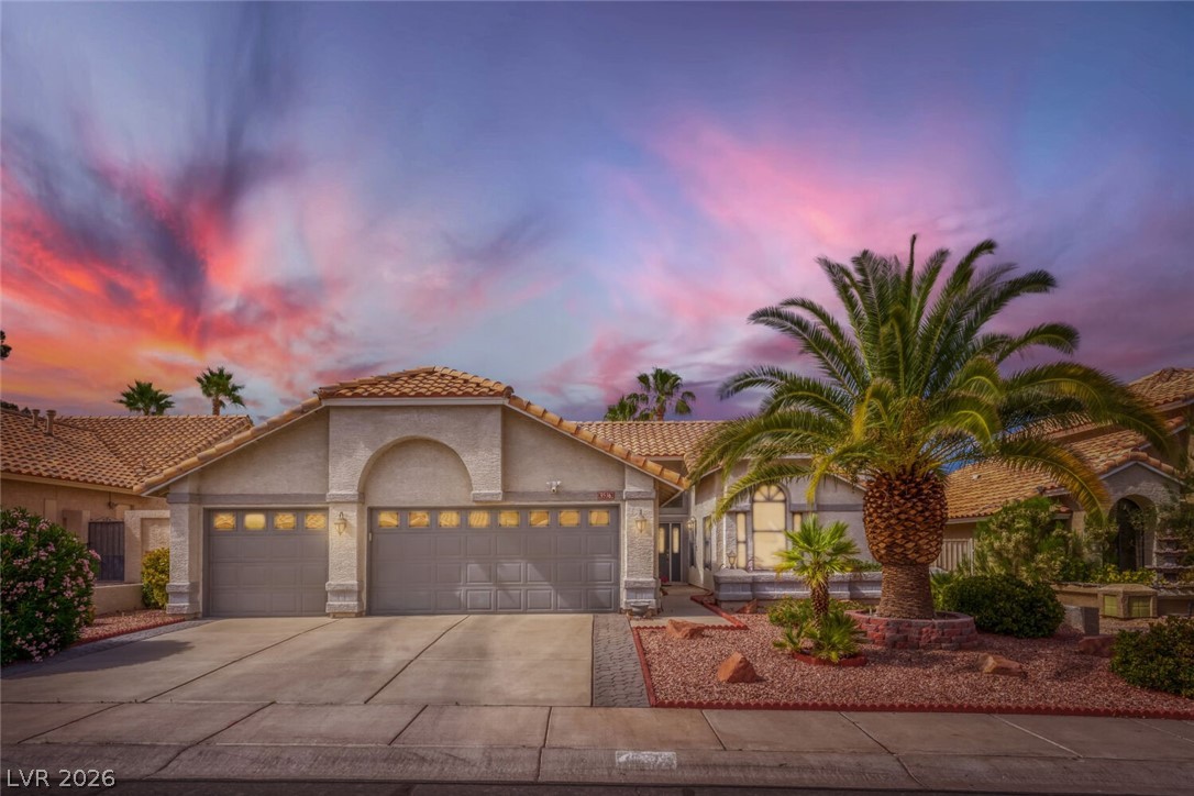 9536 Cliff View Way — photo