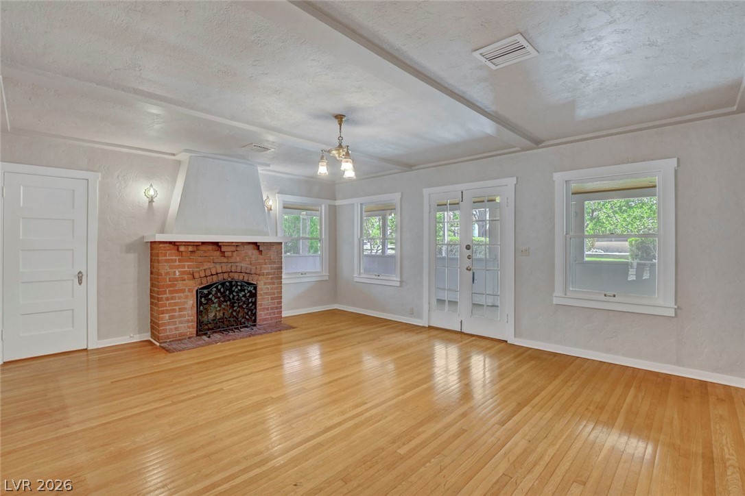 414 Ash Street — photo