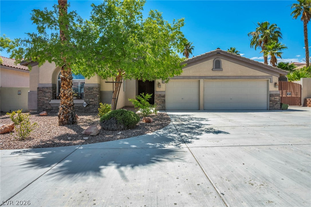 3009 Teal Beach Street — photo