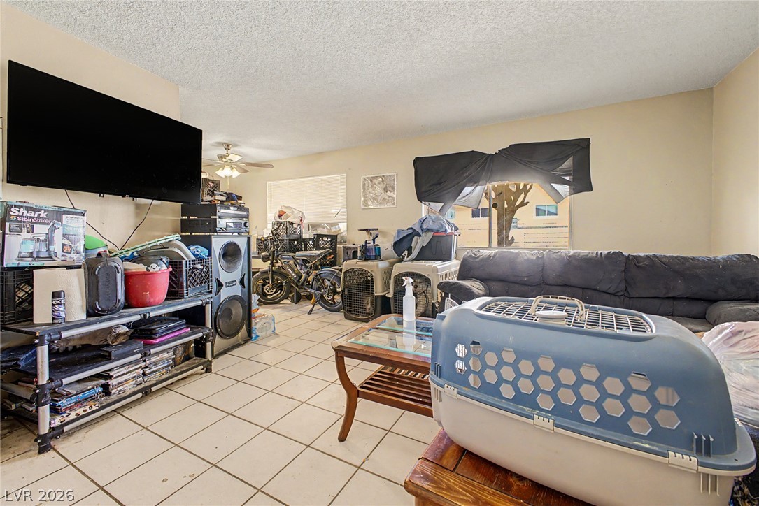 5015 Carmel Avenue — photo