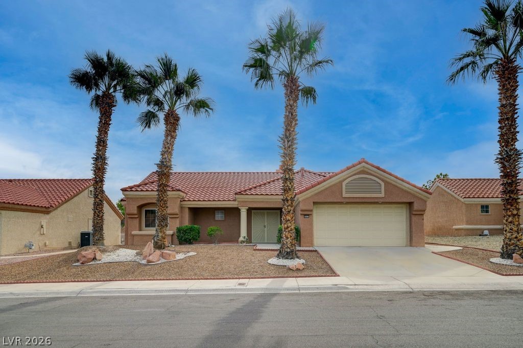8901 Villa Ridge Drive — photo