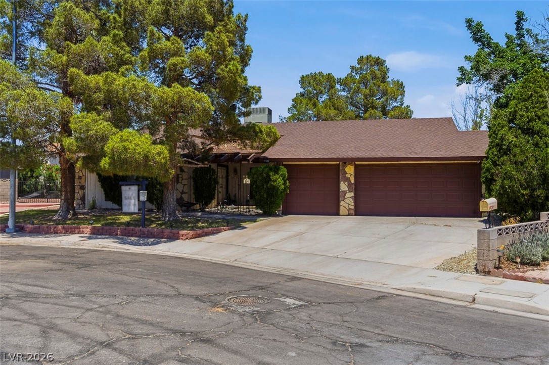 3188 Moonflower Drive — photo